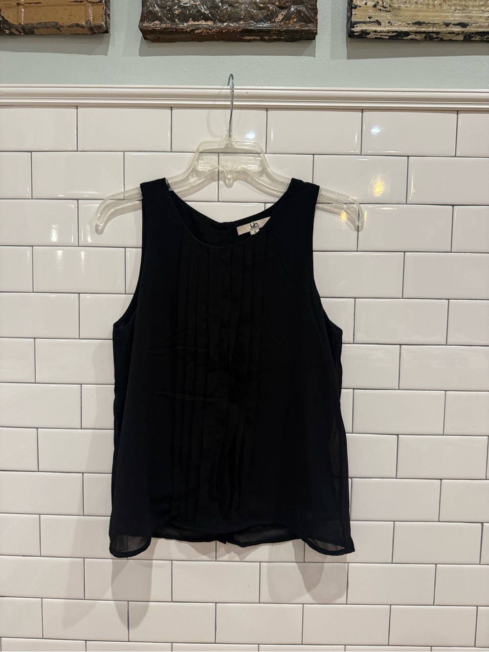 Ya Los Angeles Black Sleeveless Pleated Front Tank